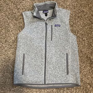 Gray better sweater vest Patagonia mens large. stonewash color.